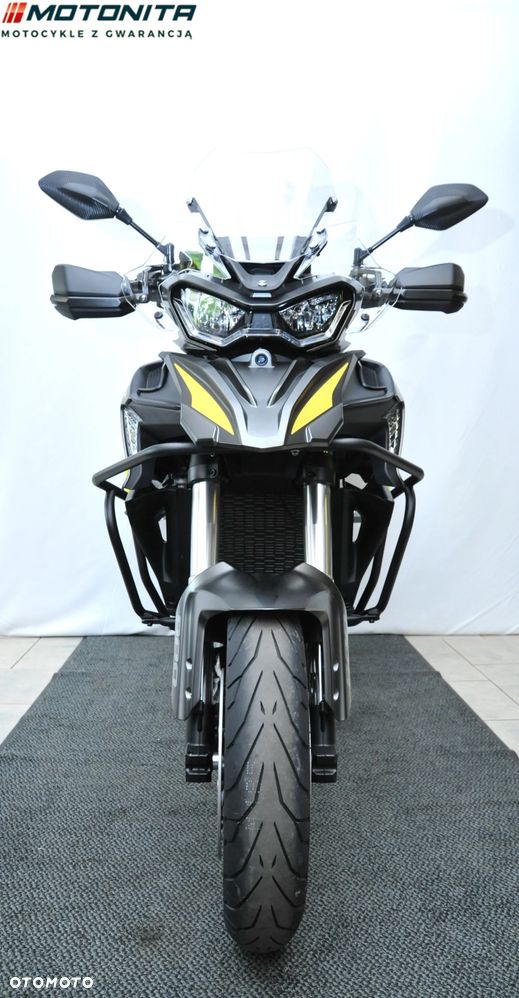 QJMOTOR 900 S - 8