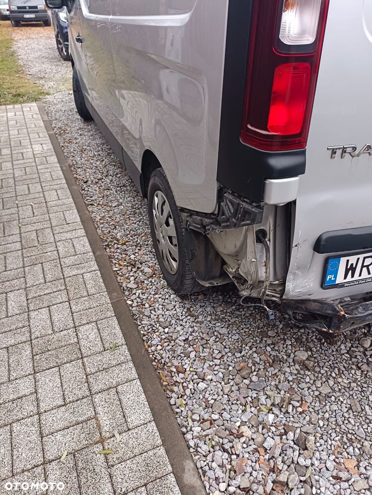 Renault Trafic - 4