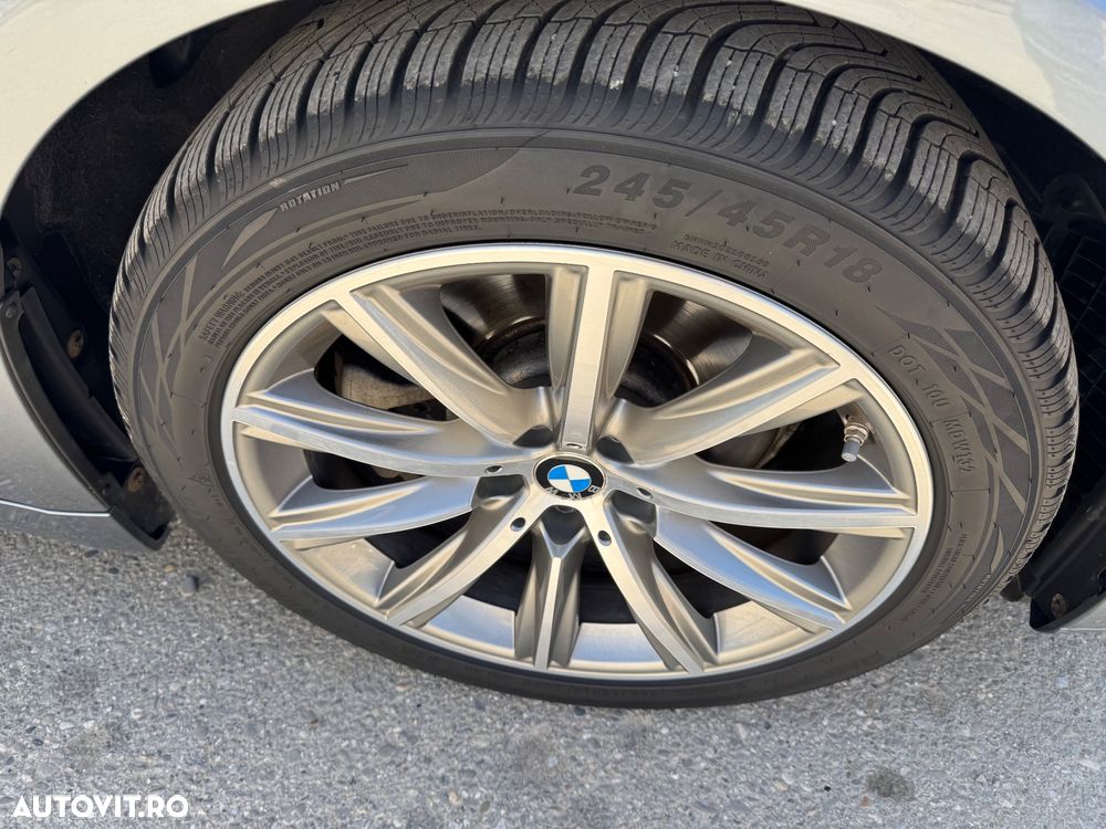 BMW Seria 5 520d Aut. - 19