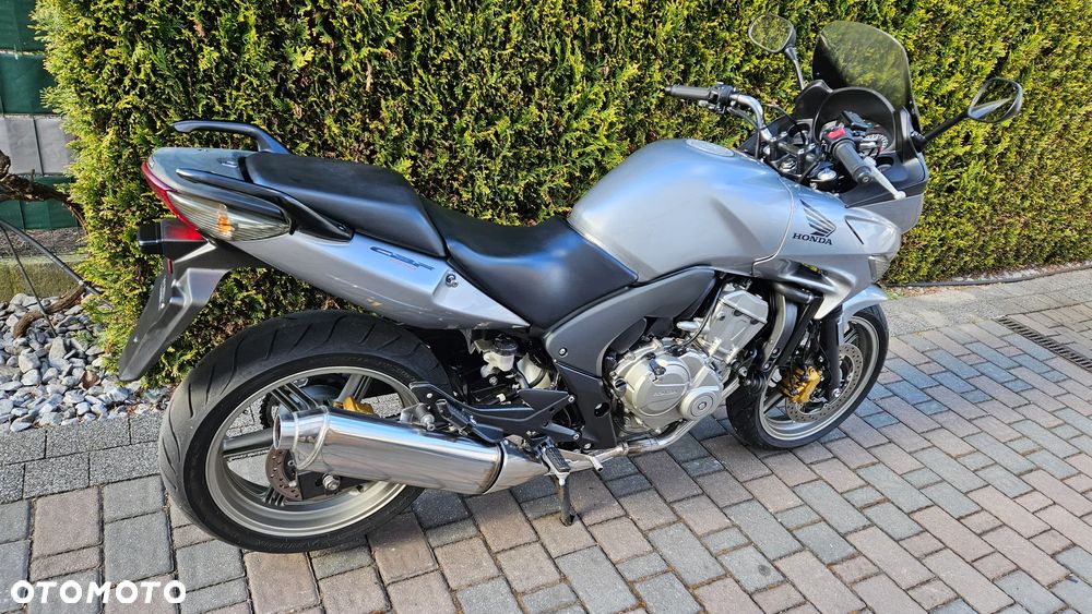 Honda CBF - 7