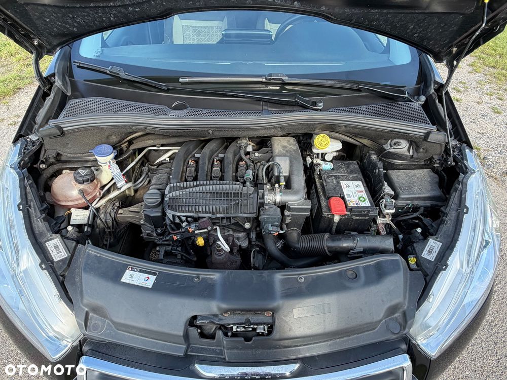 Peugeot 208 1.2 PureTech Active - 20