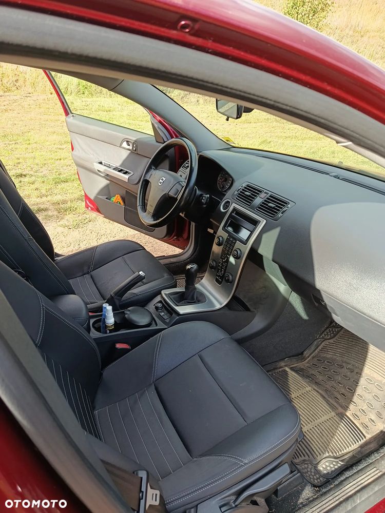 Volvo V50 - 9