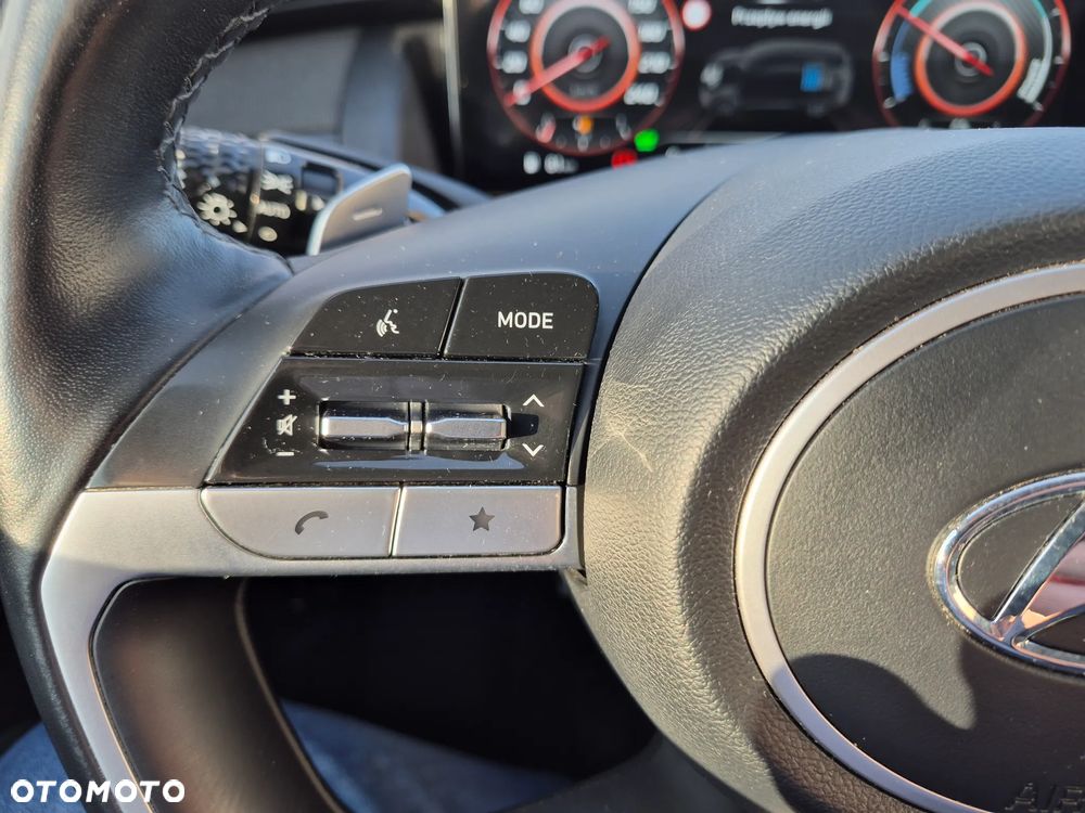 Hyundai Tucson 1.6 T-GDi HEV Executive 4WD - 21