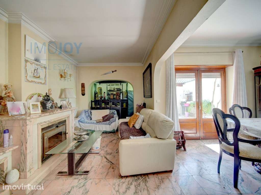 Fantástica Moradia Isolada T4 em Alcabideche - Grande imagem: 2/25