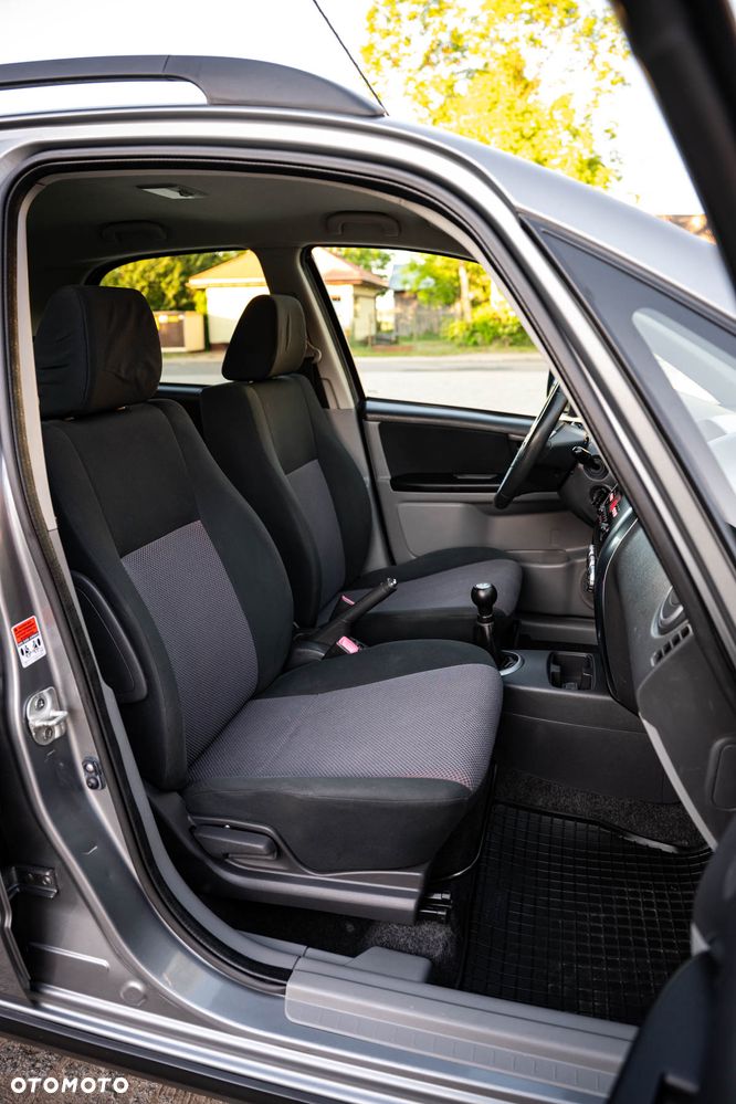 Suzuki SX4 1.6 VVT 4x2 Comfort - 23