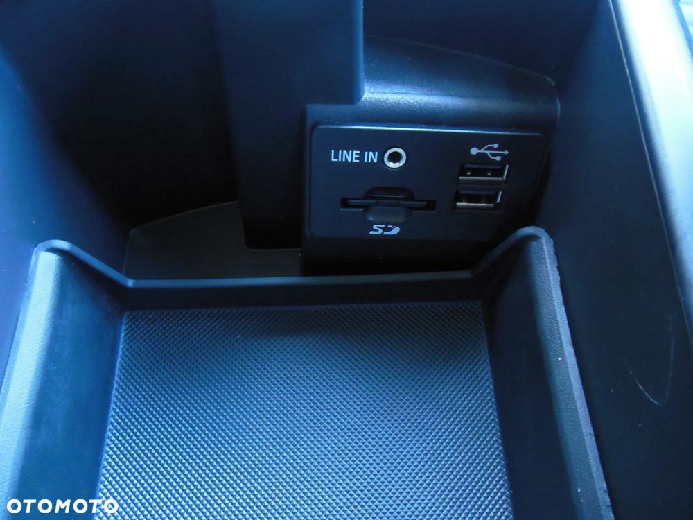 Ford C-MAX 1.0 EcoBoost Titanium ASS - 24