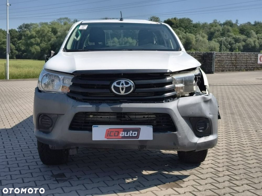 Toyota Hilux - 16