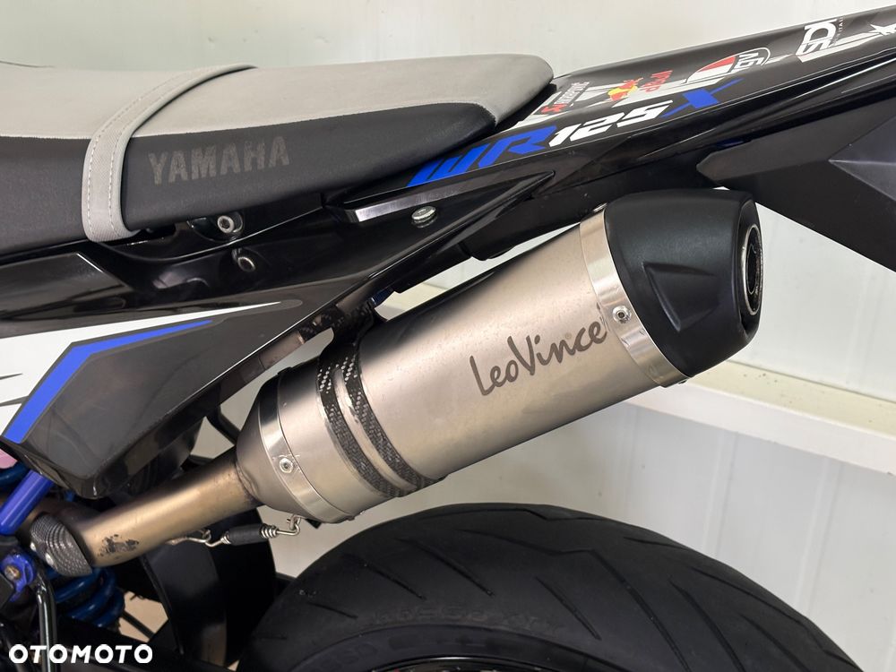 Yamaha WR - 9