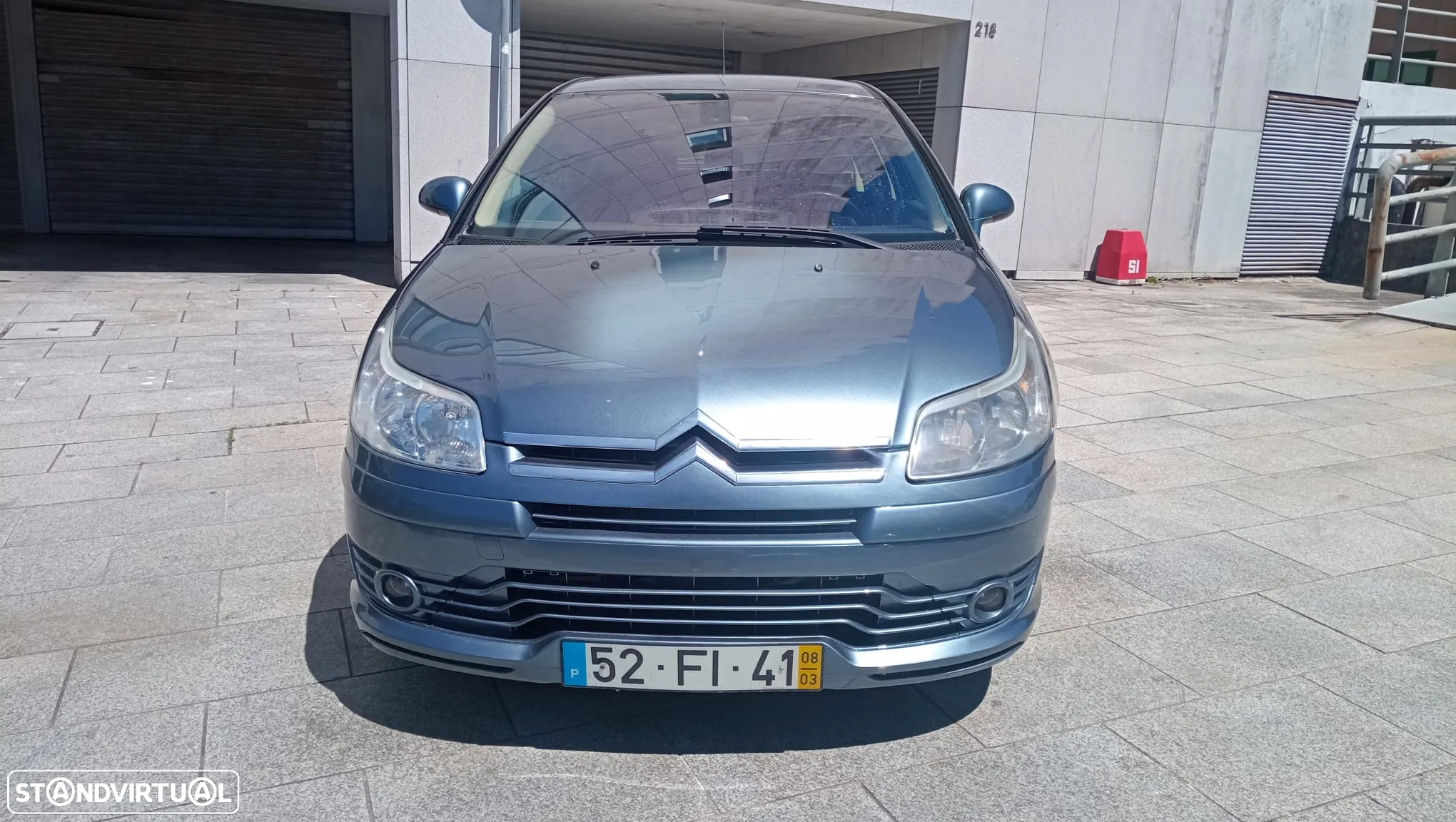 Citroën C4 1.6 HDi 110 Exclusive - 3