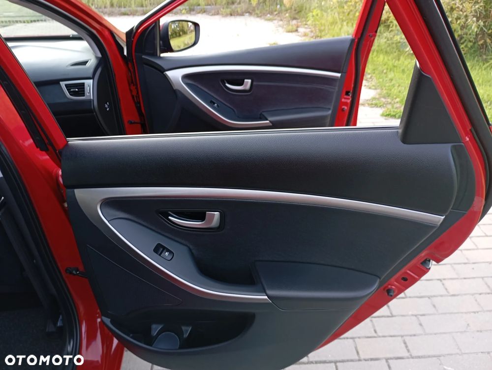 Hyundai i30 1.4 Premium - 28
