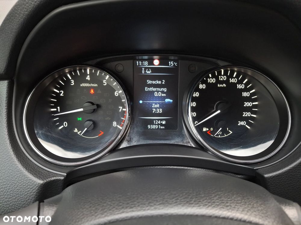 Nissan Qashqai 1.6 DIG-T 360 - 7