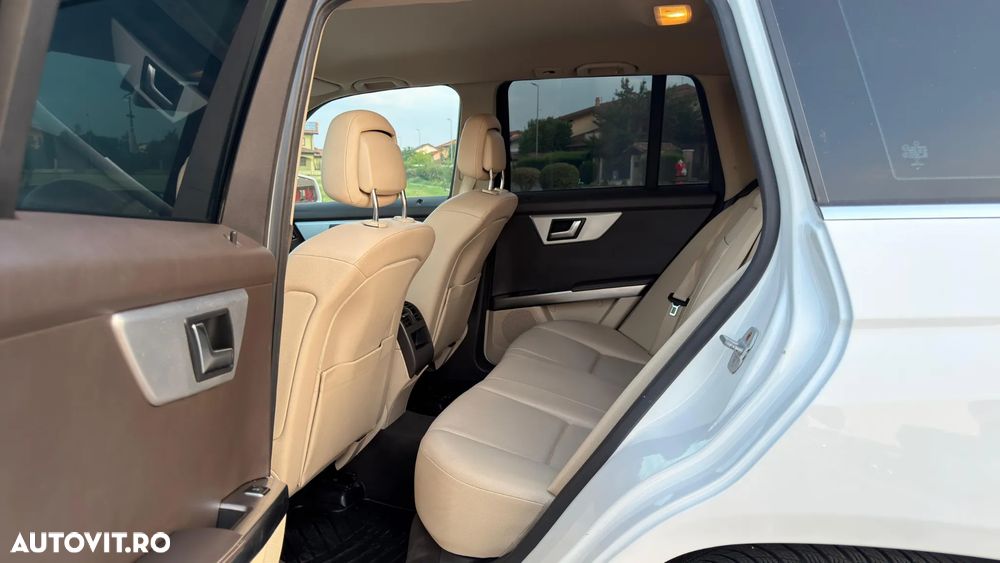 Mercedes-Benz GLK - 7
