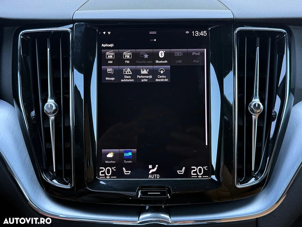 Volvo XC 60 D4 AWD Momentum - 36