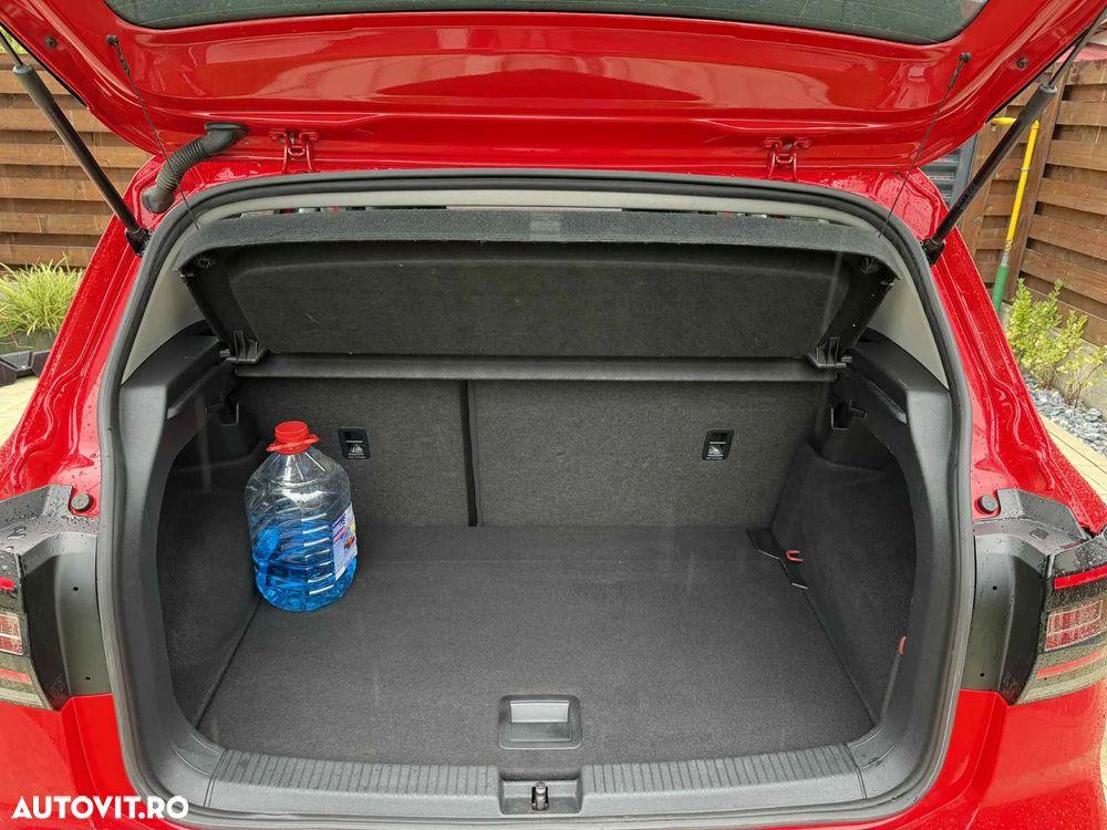 Volkswagen T-Cross - 6