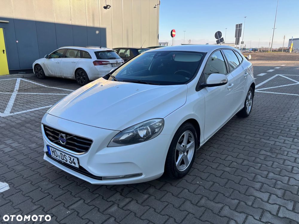 Volvo V40 D2 - 1