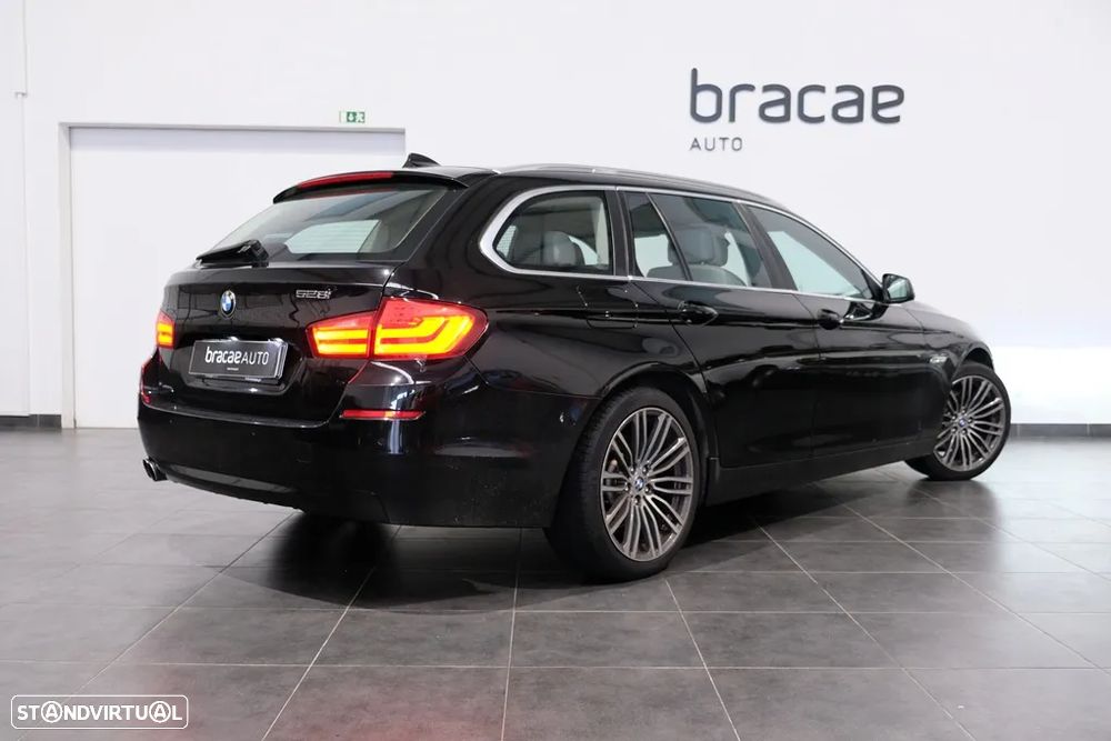 BMW 520 i Touring Aut. Luxury Line - 6
