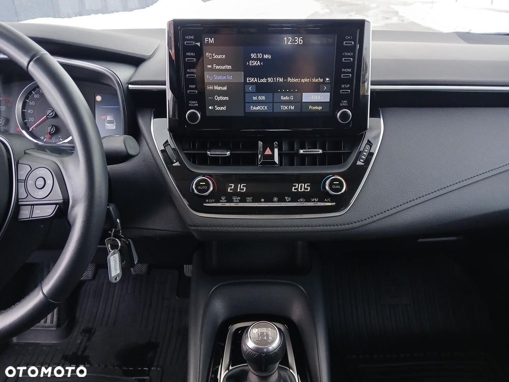 Toyota Corolla - 28
