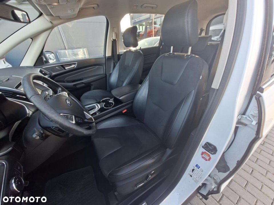 Ford Galaxy - 13