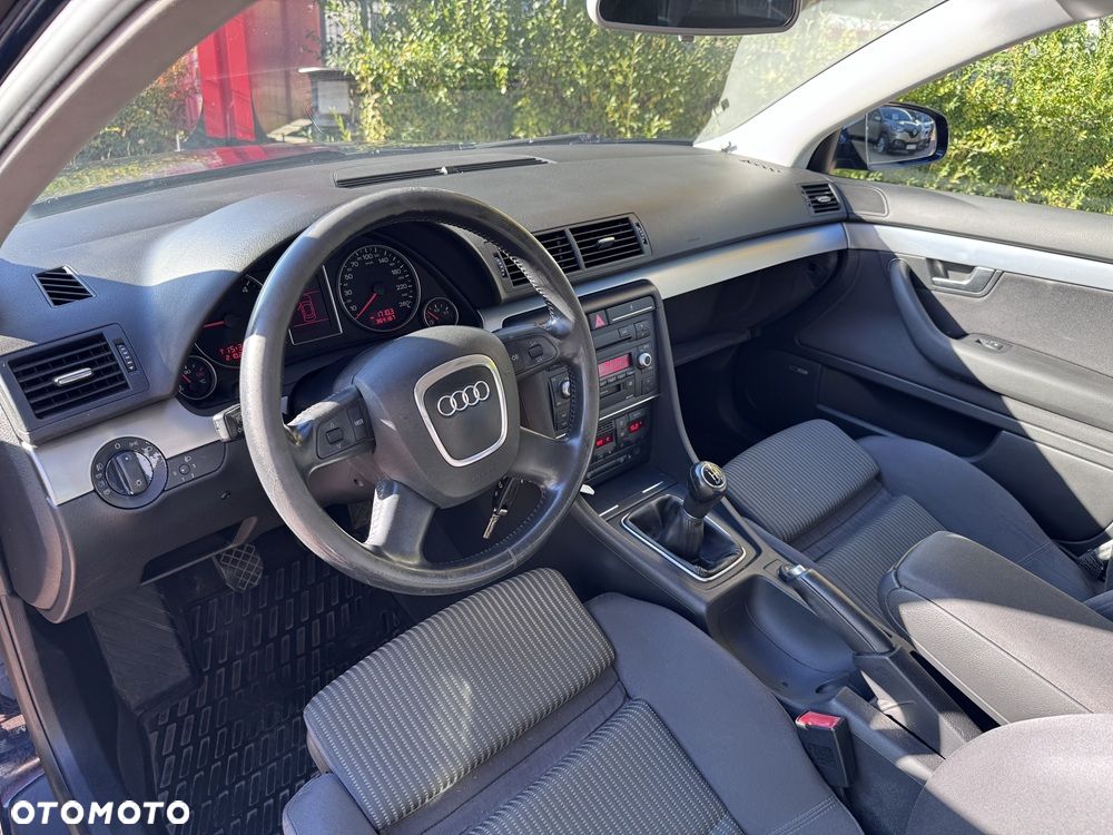 Audi A4 Avant 1.9 TDI - 8