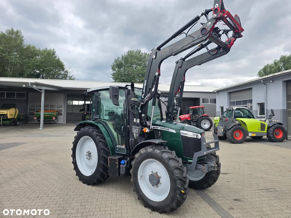Massey Ferguson 4708 - 3