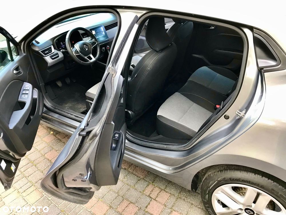 Renault Clio TCe 90 EVOLUTION - 19