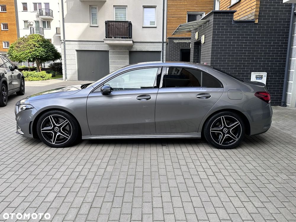 Mercedes-Benz Klasa A 250 AMG Line 7G-DCT - 2