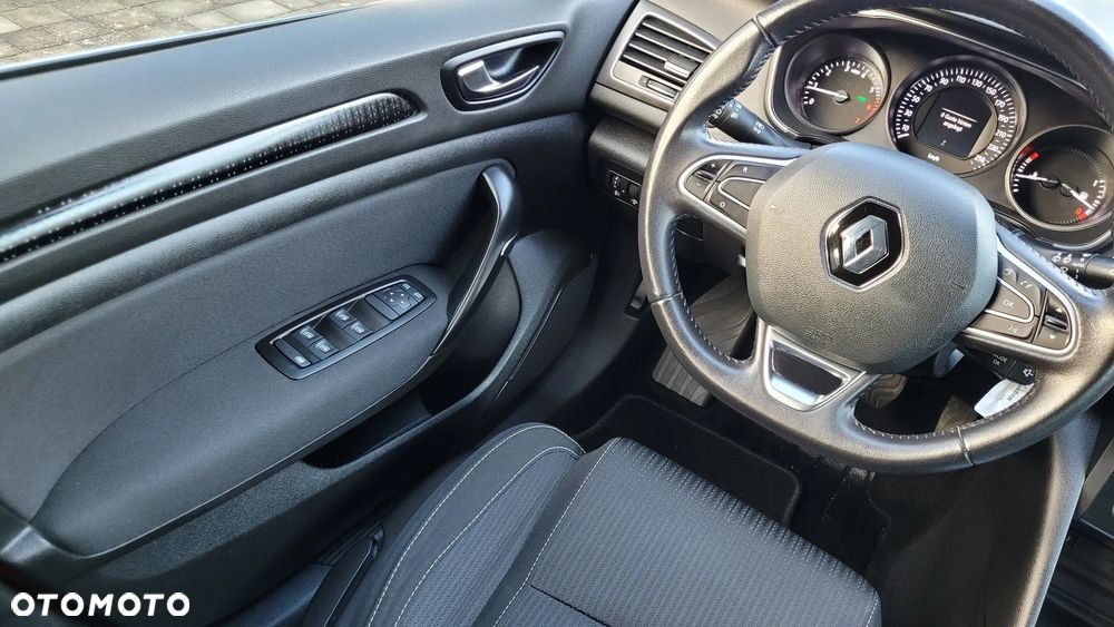 Renault Megane 1.2 Energy TCe Life - 24