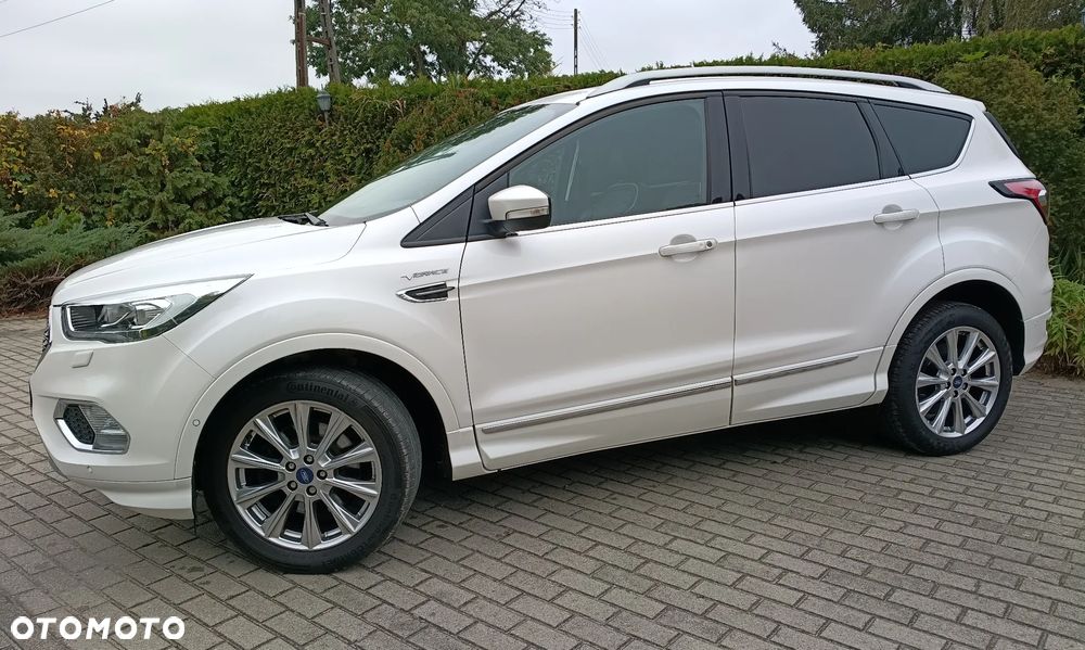 Ford Kuga - 10