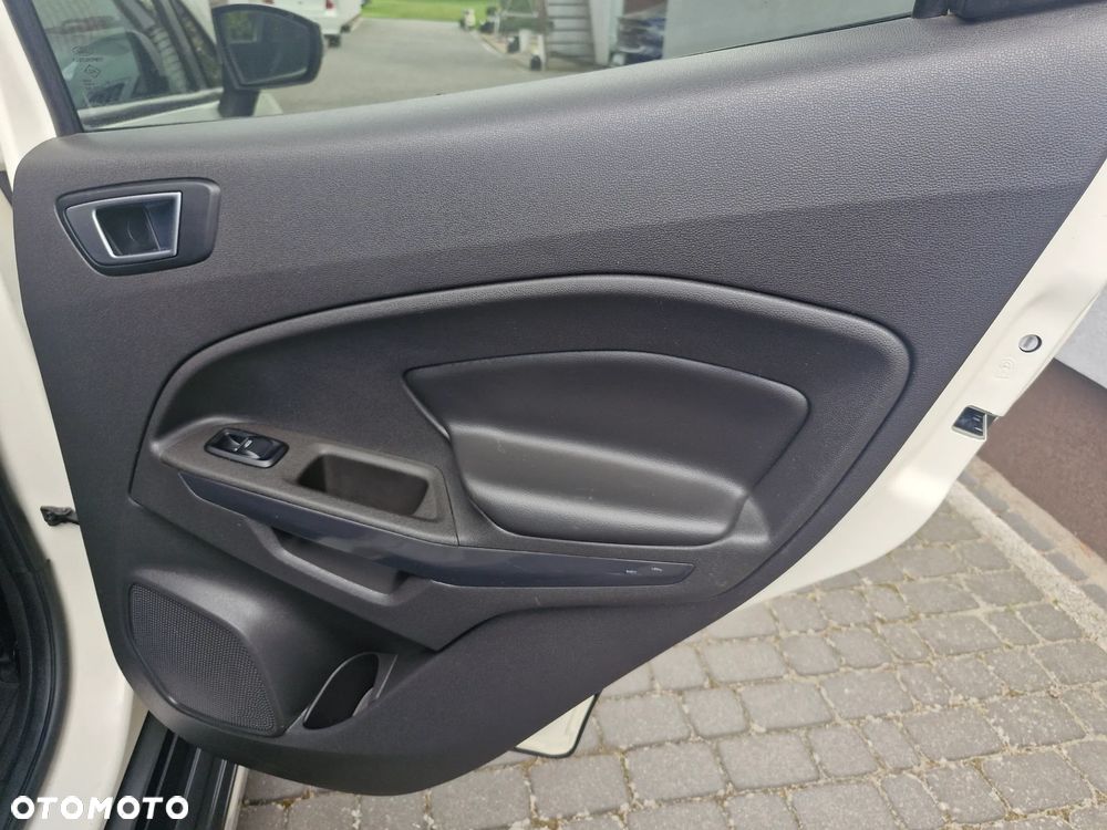 Ford EcoSport 1.5 TDCi Titanium ASS - 17