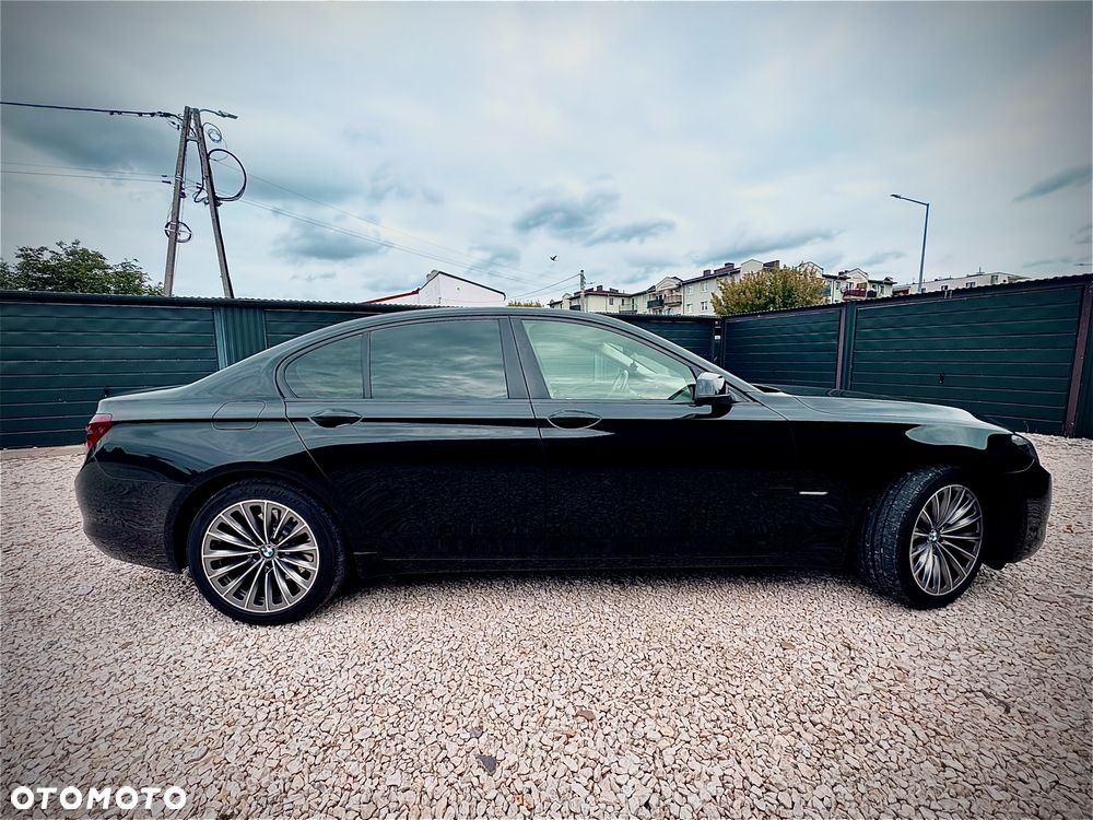 BMW Seria 7 730d - 8