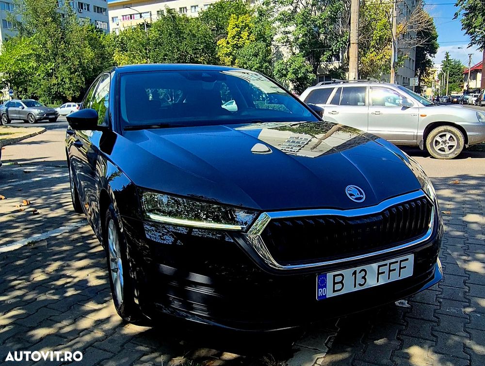 Skoda Octavia 2.0 TDI DSG Style - 2