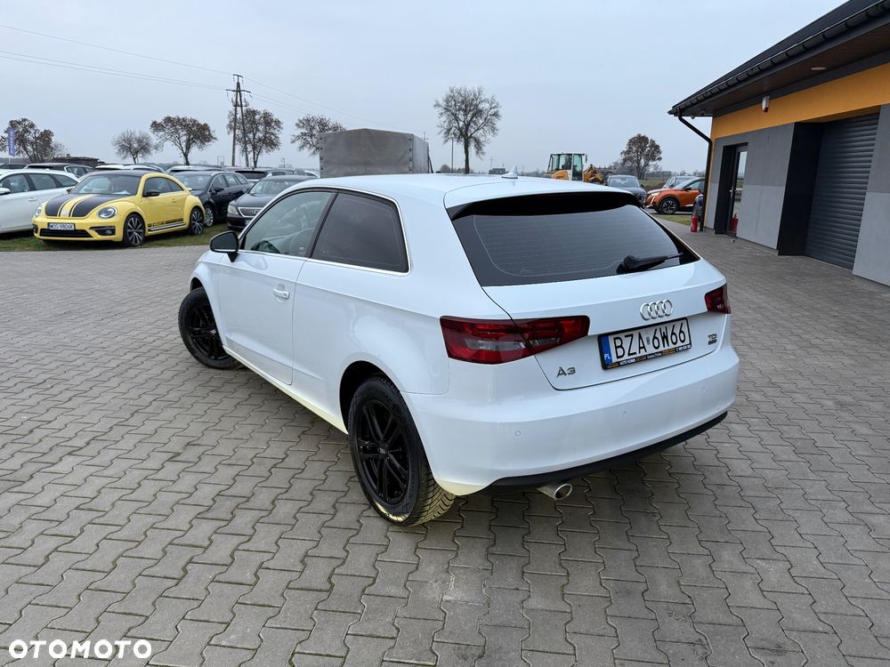 Audi A3 3-drzwiowe 1.6 TDI sport - 4