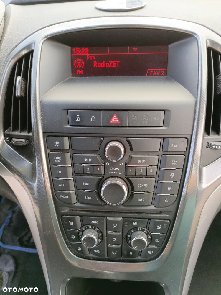 Opel Astra 1.4 Turbo - 10