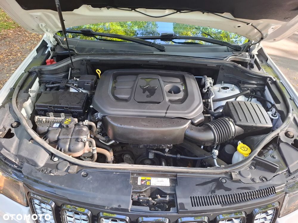 Jeep Grand Cherokee - 17