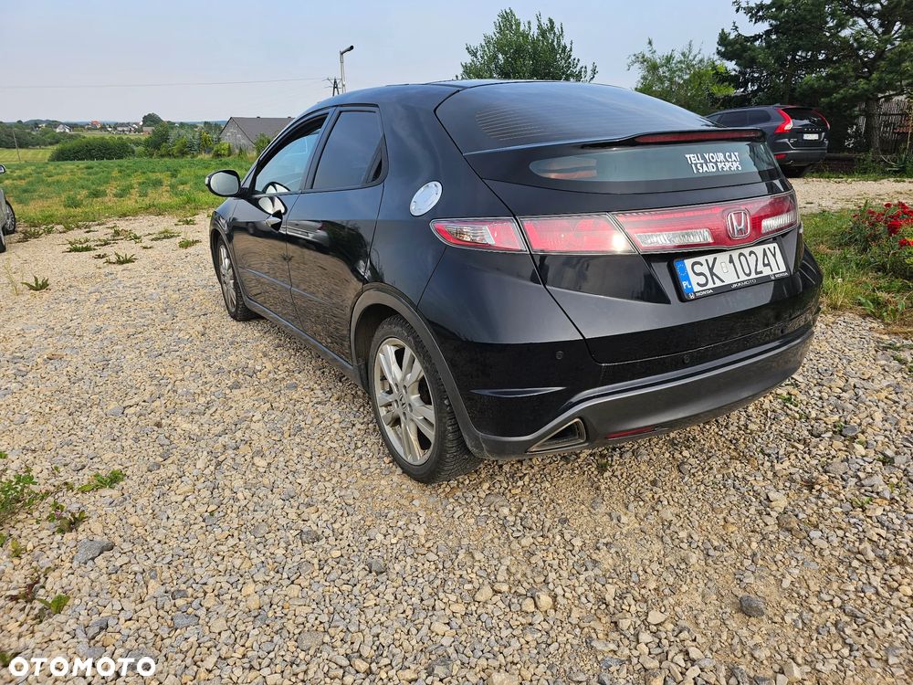 Honda Civic 1.8 Executive - 9