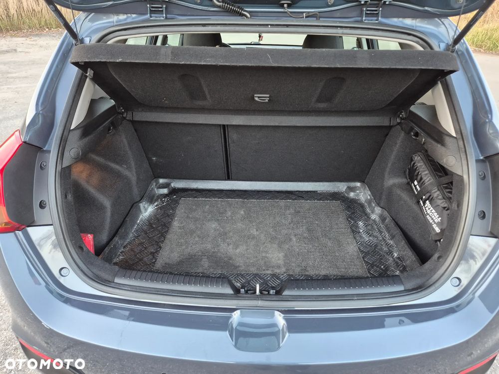 Kia Ceed 1.6 CRDi 128 Dream-Team Edition - 21