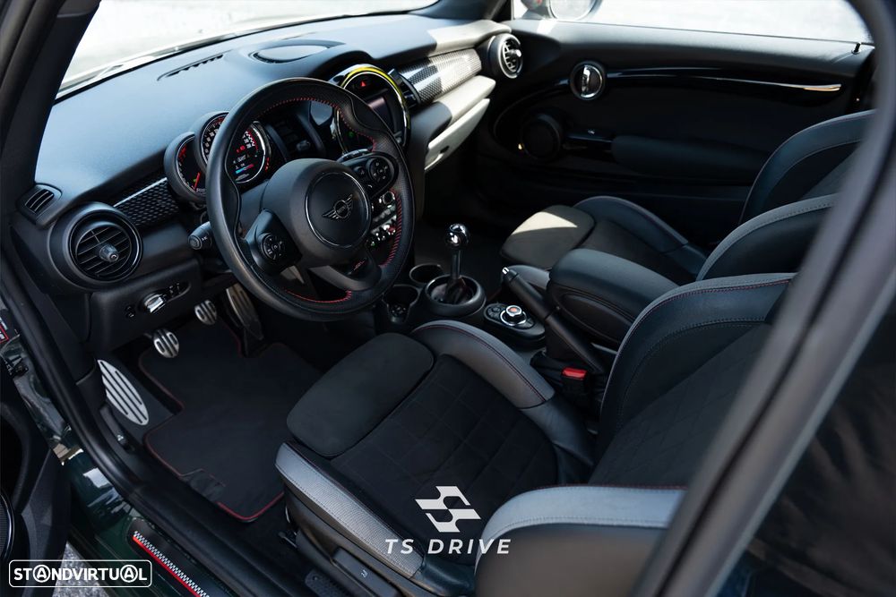 MINI 3 Portas John Cooper Works - 6