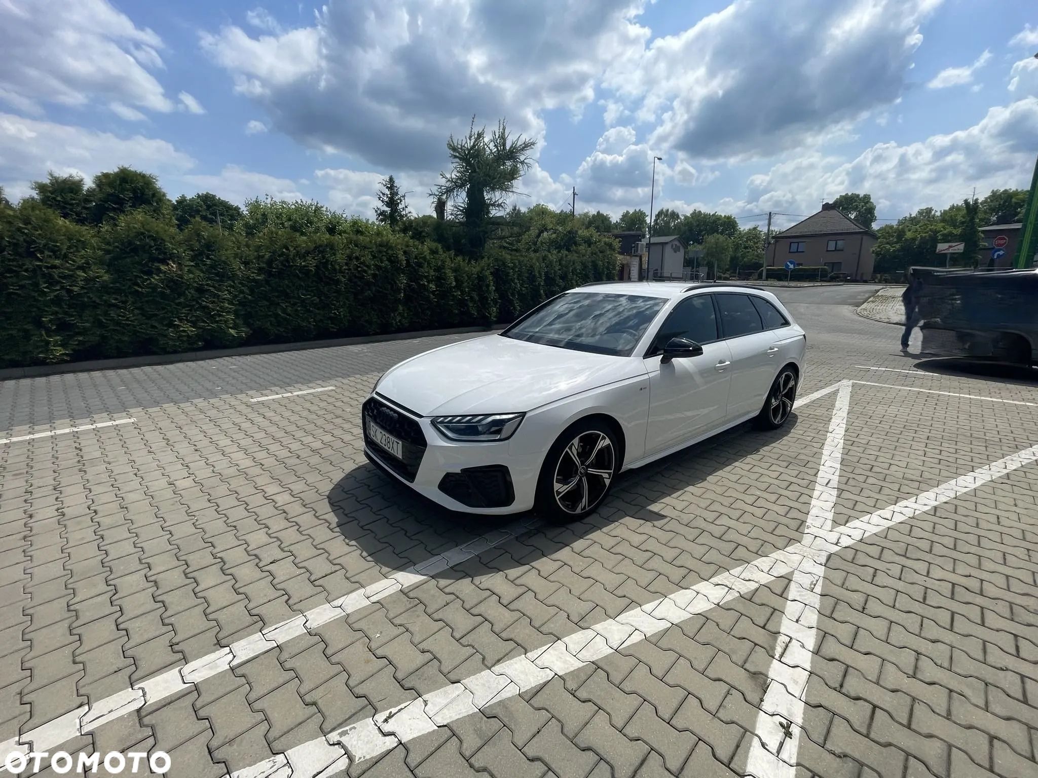 Audi A4 - 1
