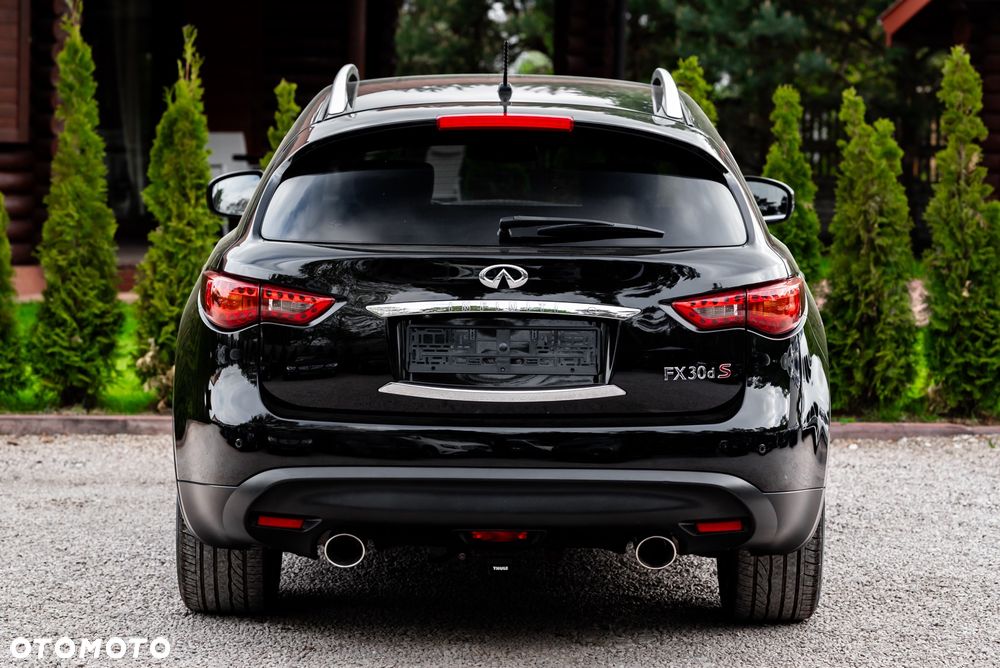 Infiniti FX FX30d AWD S - 8