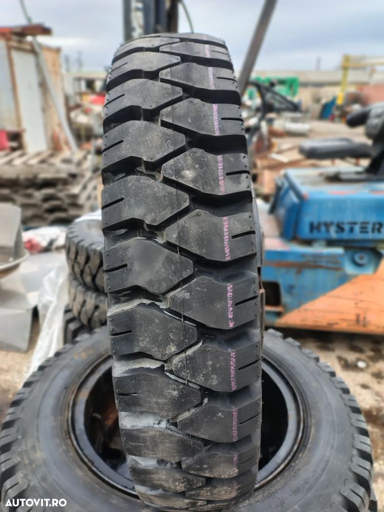 Linde cauciucuri solide 28x12.5x15 (9.75) - 9