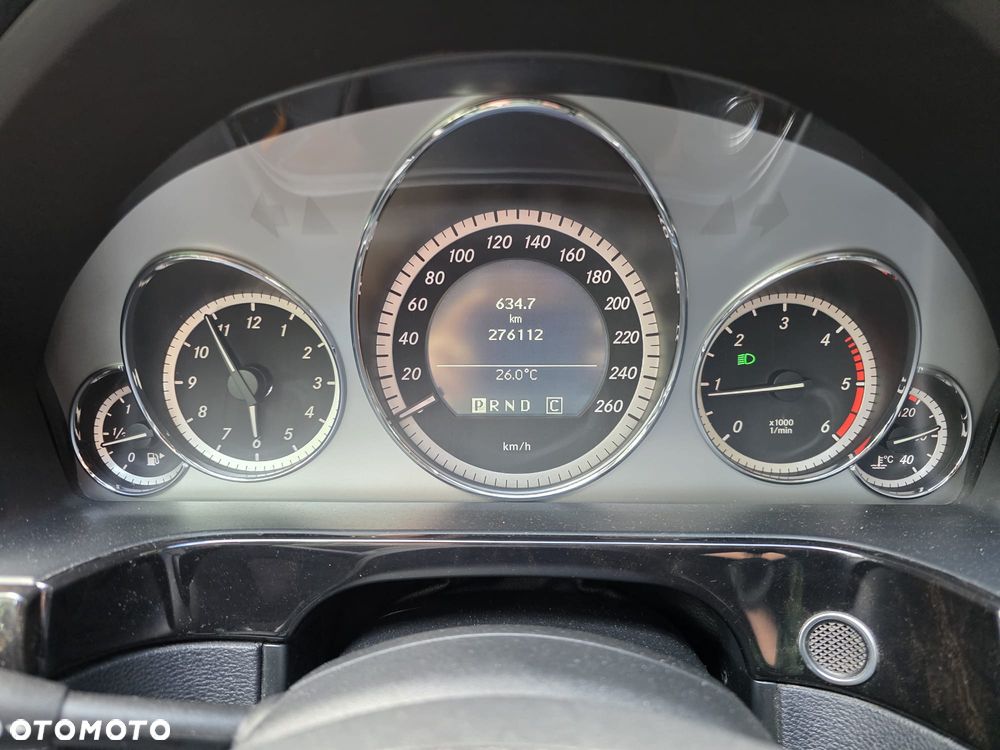 Mercedes-Benz Klasa E 220 CDI BlueEff Avantgarde - 13