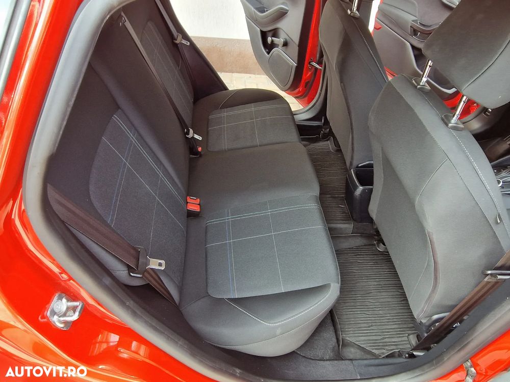 Ford Fiesta - 8