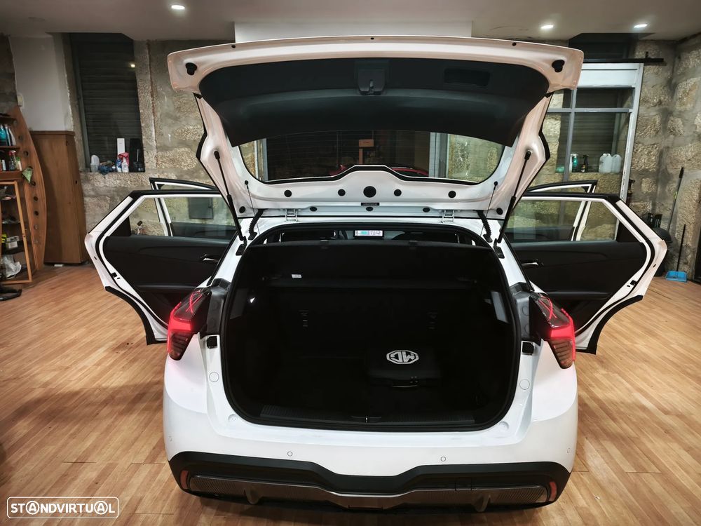 MG MG4 51 kWh Standard - 50