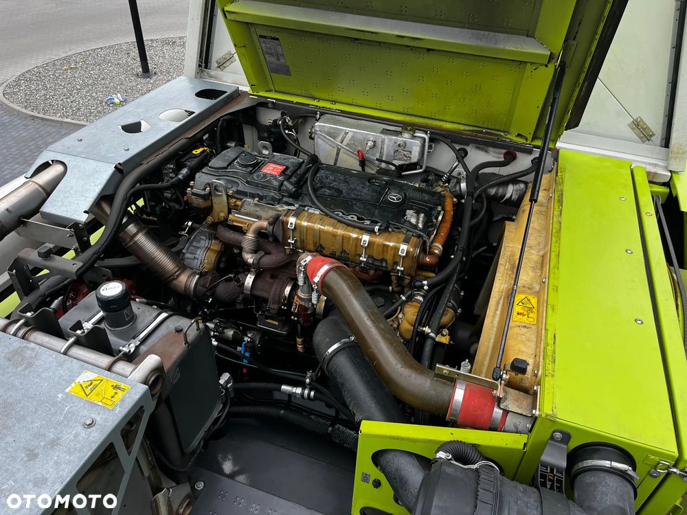 Claas TUCANO 440 APS - 32