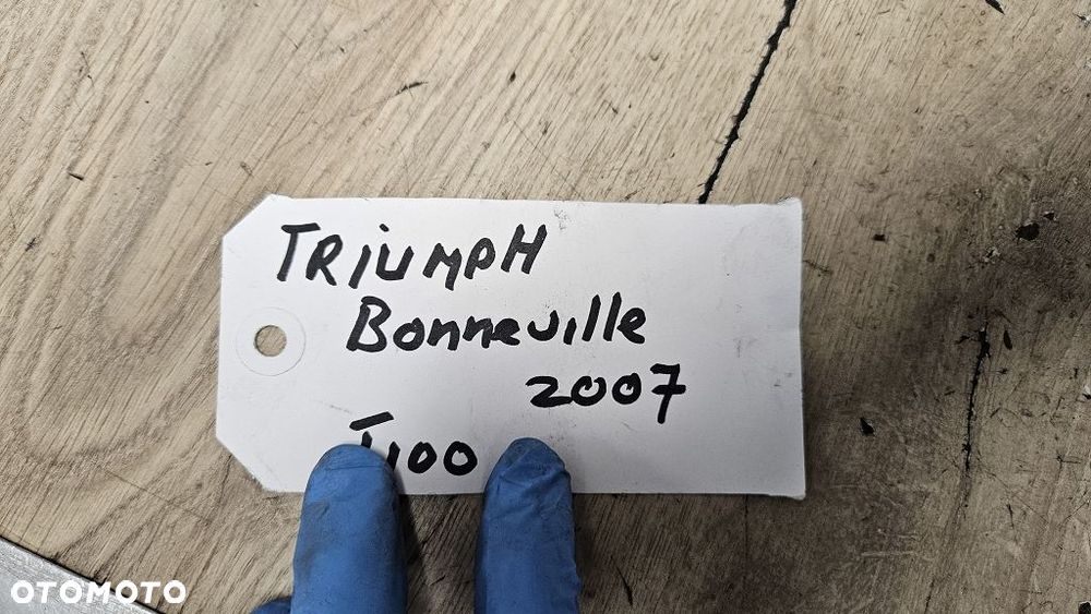 Zawór odma wąż Triumph Bonneville T100 - 8