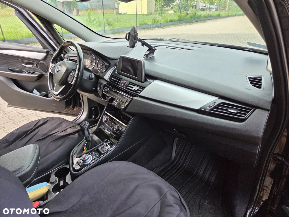 BMW Seria 2 216d - 2