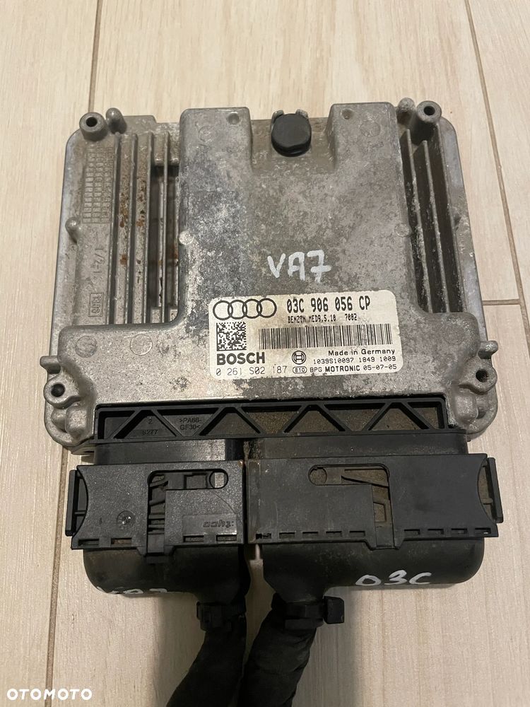 AUDI A3 8P 1,6FSI BLF 03C906056CP KOMPUTER sterownik silnika - 1