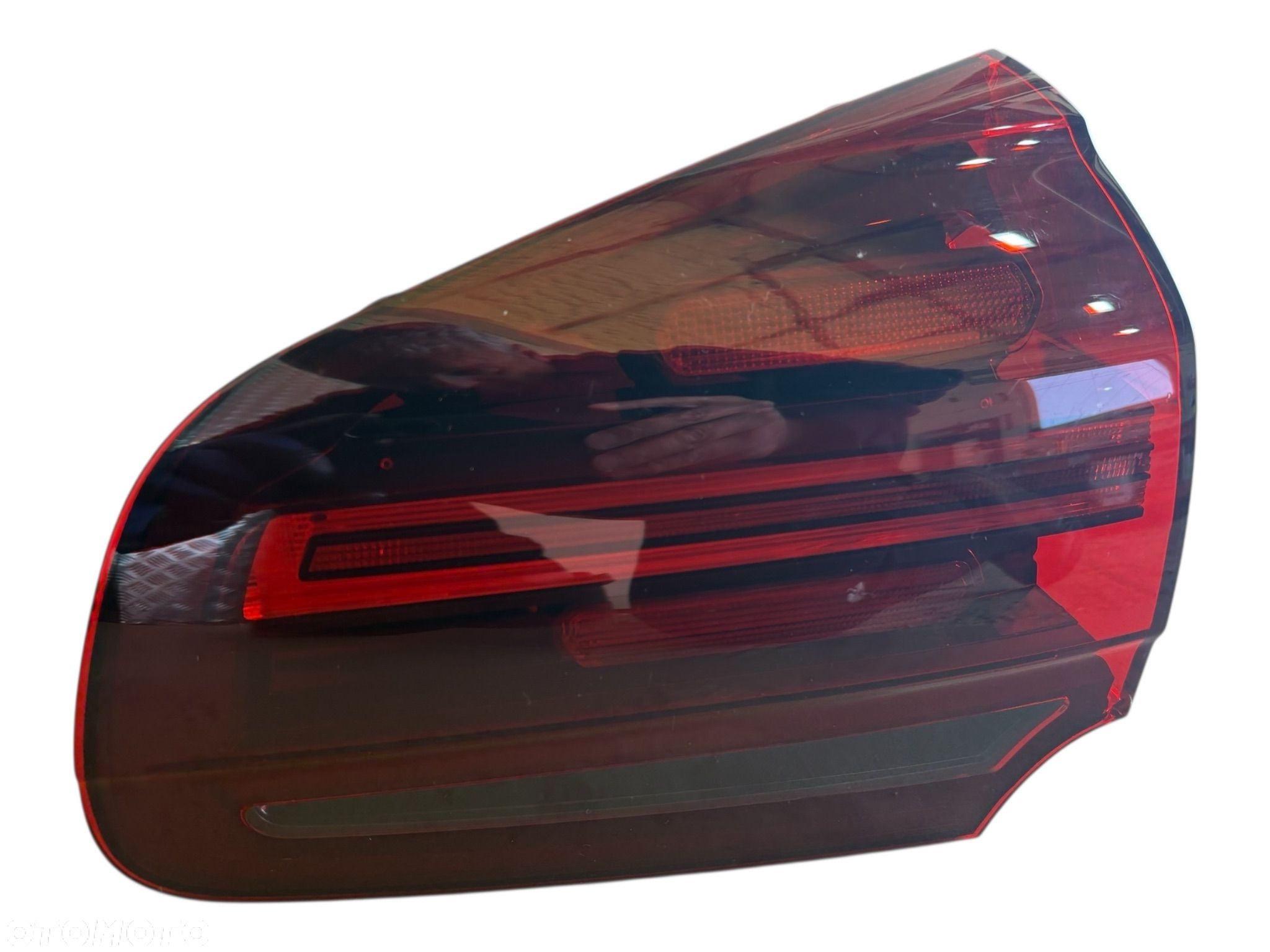 Prawa lampa tylna Porache Cayenne 7P5 po liftingu - 1