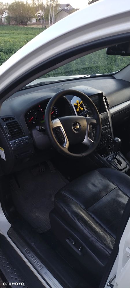 Chevrolet Captiva 3.2 LT high - 7