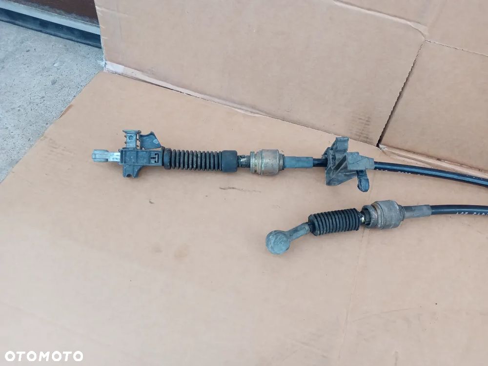 Wybierak lewarek biegów linki Fiat Stilo 1.6 16V 735304958 - 2